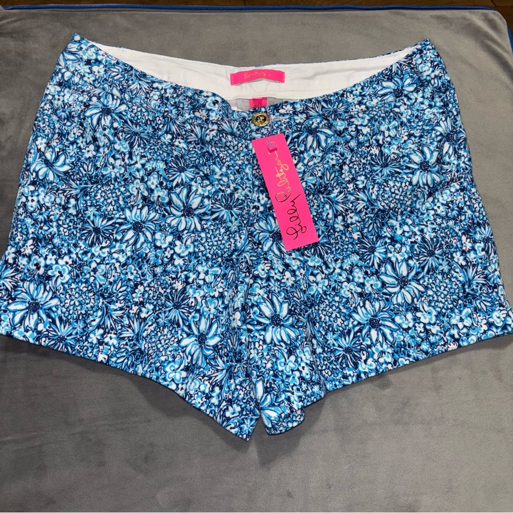 Lilly Pulitzer Callahan Knit Short Size 6 Cumulus Blue
Blooming Together